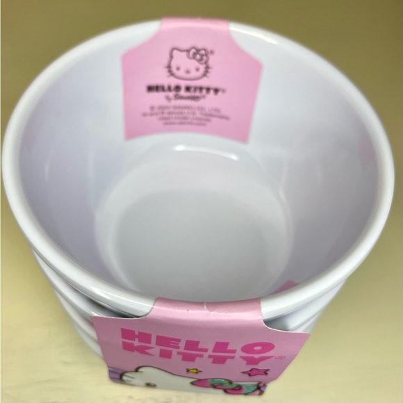 Sanrio Hello Kitty 4 Dipping Serving Condiment Rice Cups Small Bowls - Picture 3 of 5